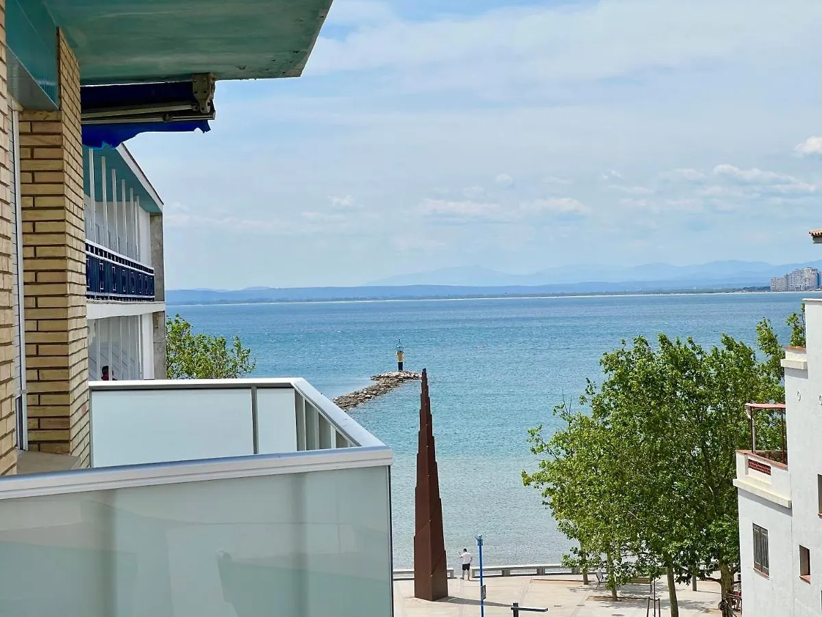 Moderno Y Amplio Apartamento En El Centro De Roses Διαμέρισμα Ισπανία